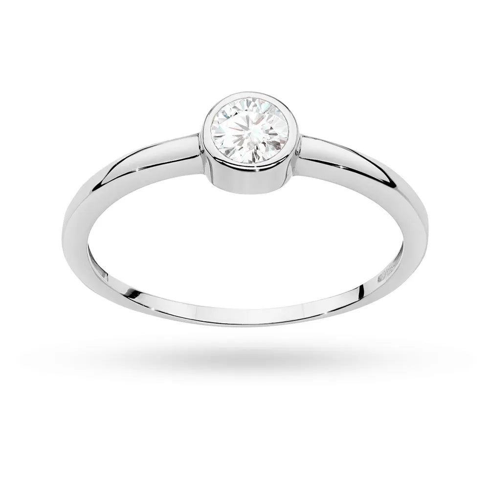 gold-ring-with-0-30ct-diamond-p150-585-b0-30