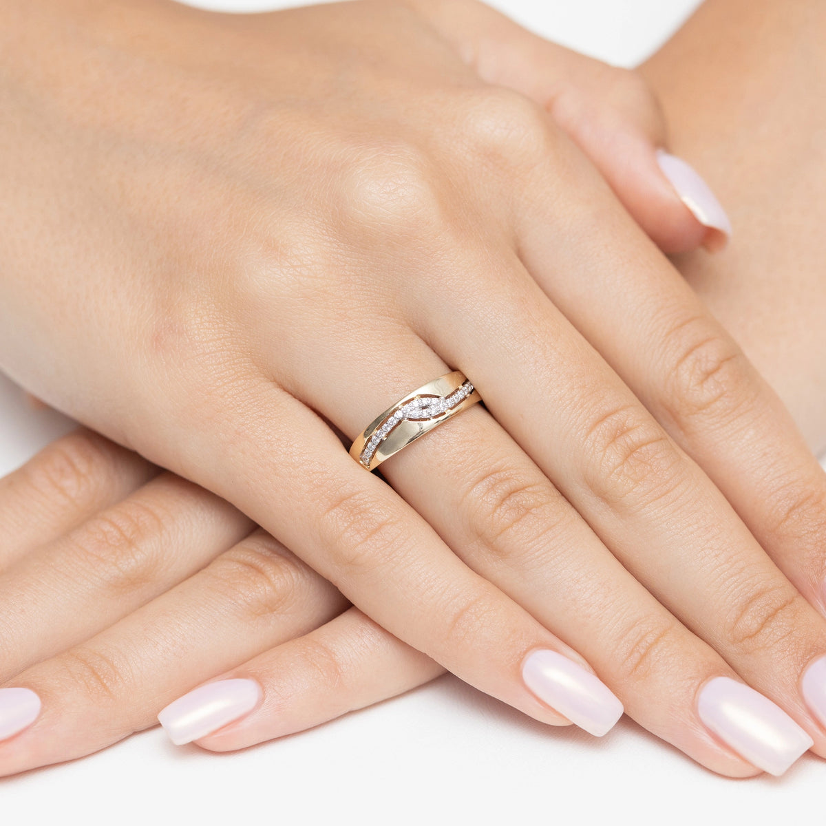 14k-Gold-Ring-mit-Zirkonia-Wellen-p165-585-c