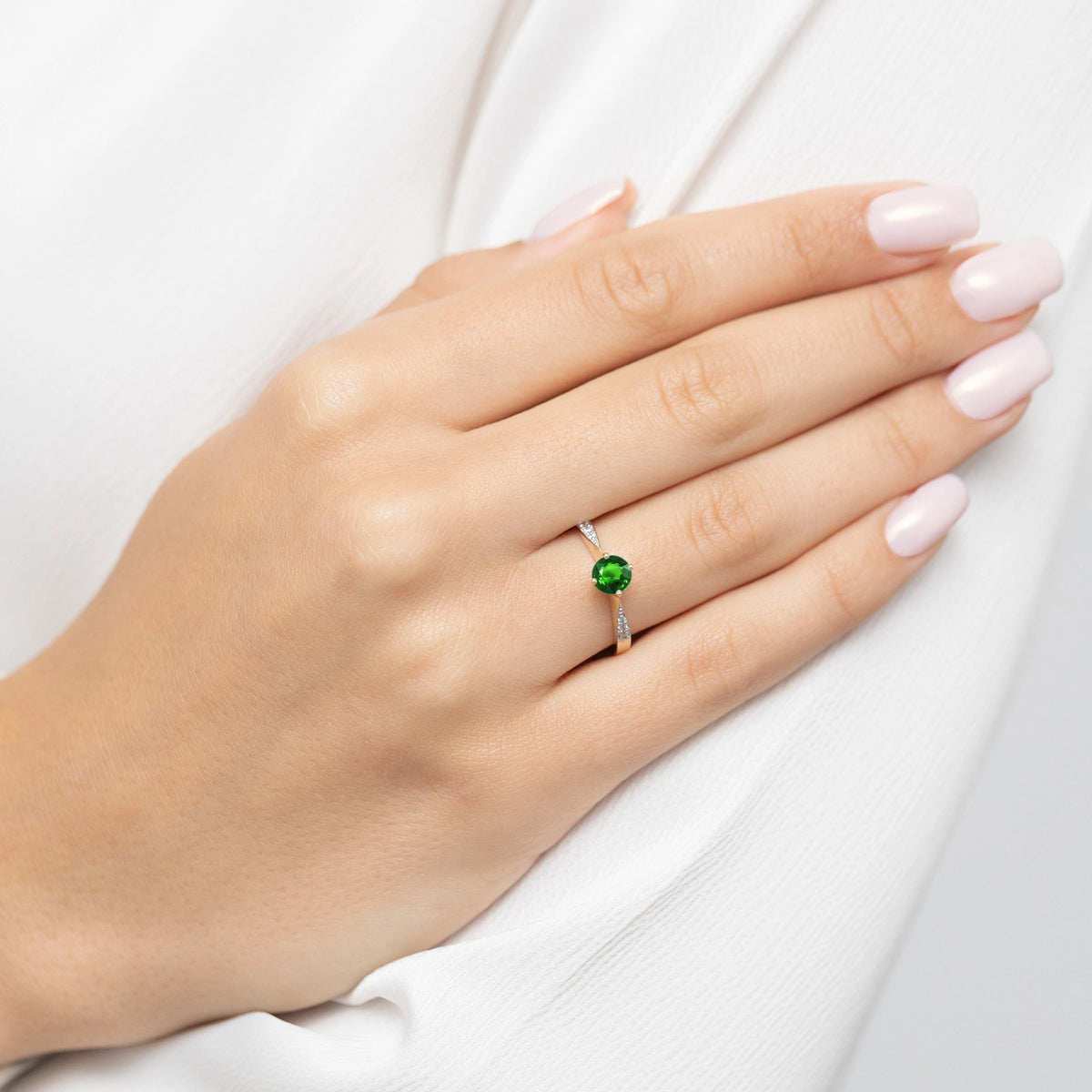 8k-goldring-mit-grünem-zirkonia-p167-333-z