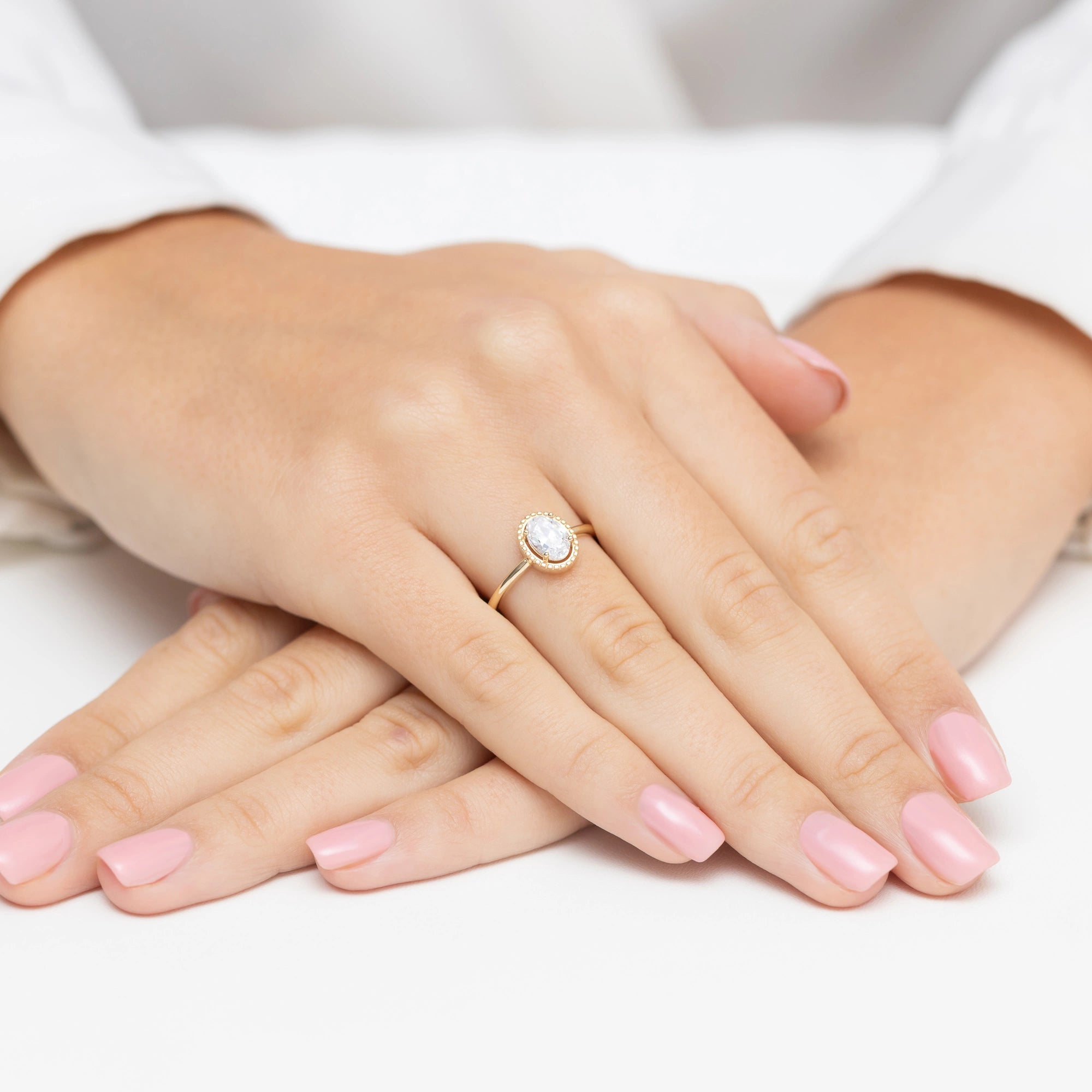 14k-gold-ring-with-zirconia-p173-585-b