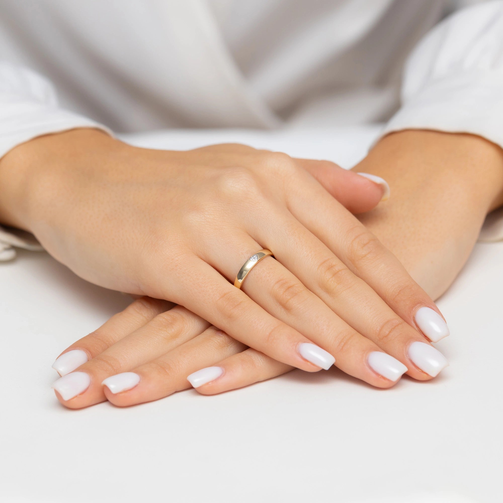 14k-gold-ring-with-zirconia-heart-p176-585-b