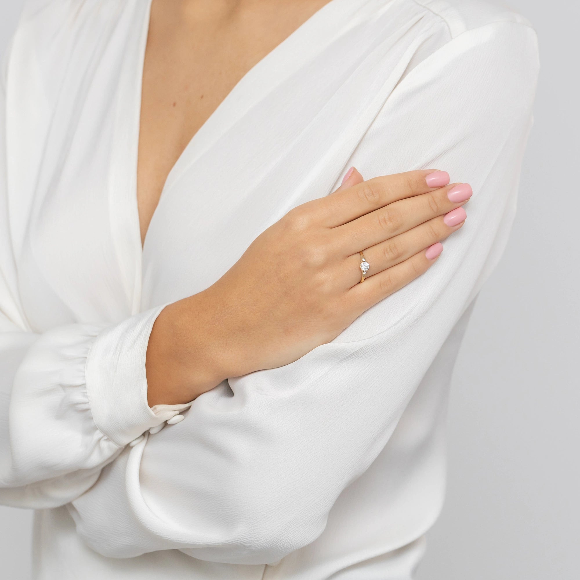 14k-gold-ring-with-zirconia-p177-585-b