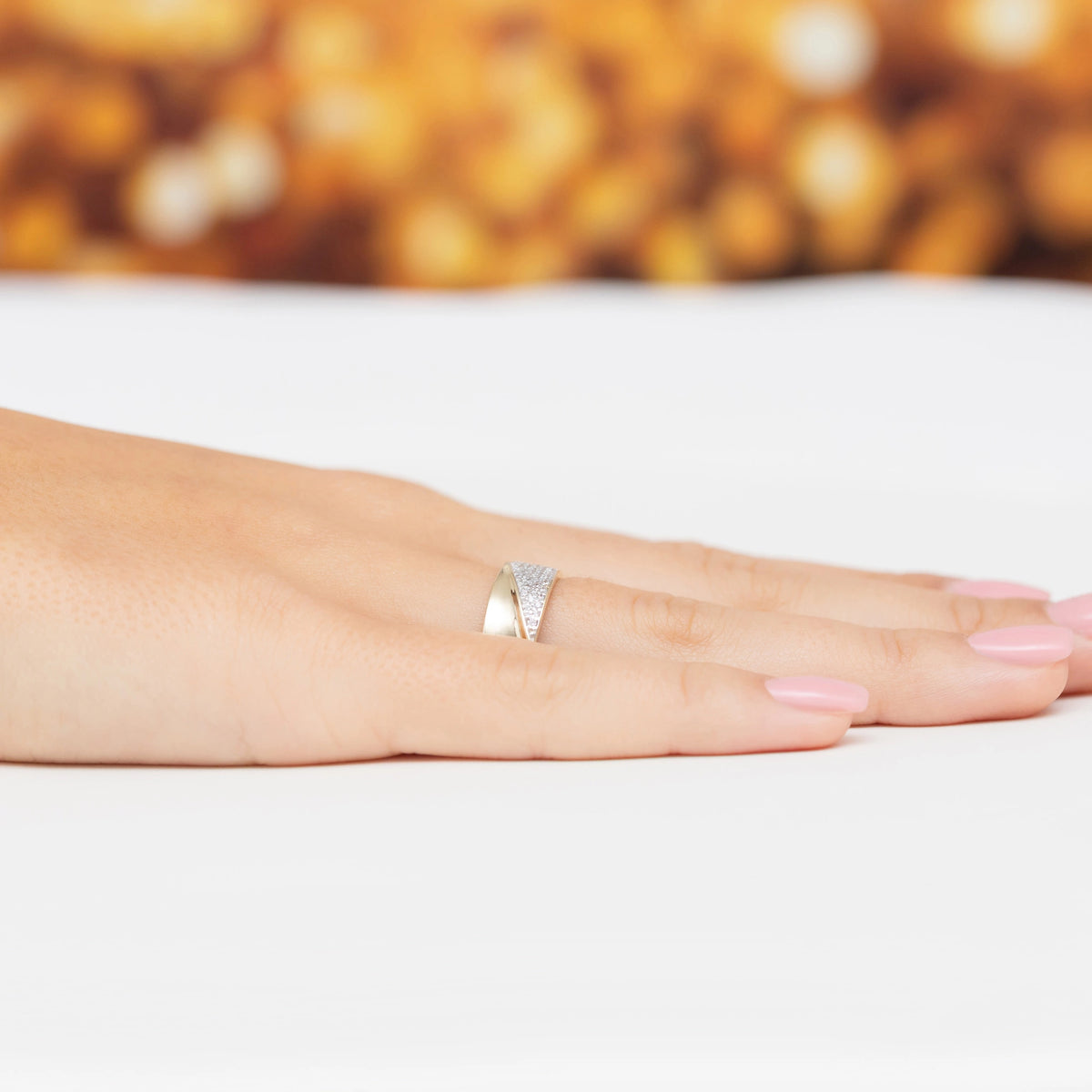 8k-gold-ring-with-zirconia-p179-333-b