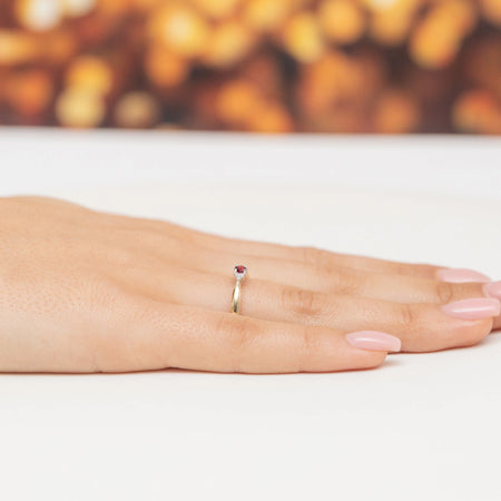 14k-gold-ring-with-red-and-white-zirconia-p180-585-c