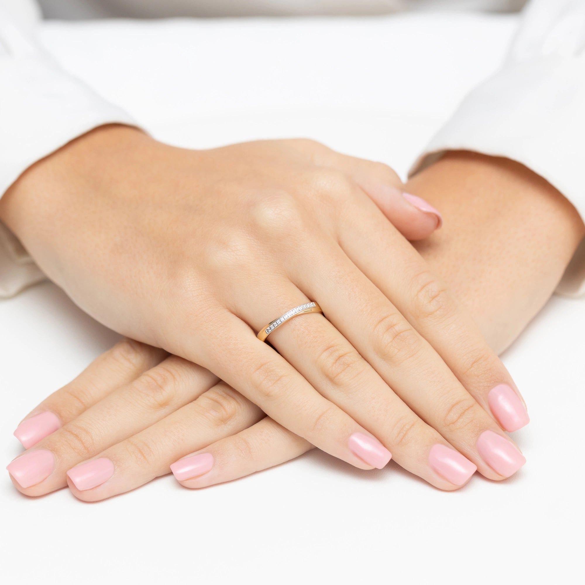 8k-gold-ring-set-with-zirconia-p184-333-b