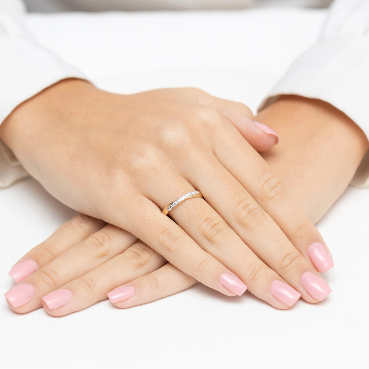 14-karat-Gold-Ring-Set-mit-Zirkonia-p184-585-b