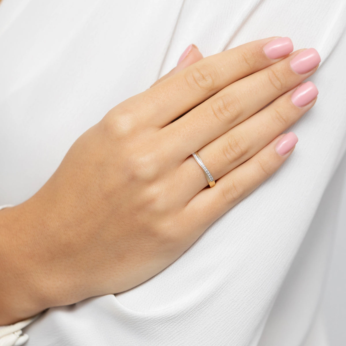 14-karat-Gold-Ring-Set-mit-Zirkonia-p184-585-b