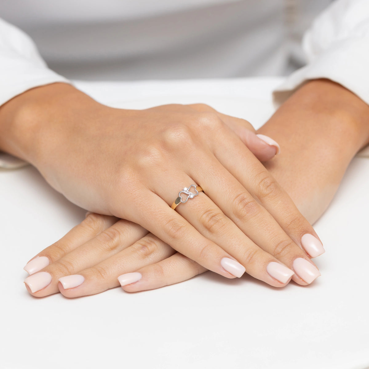 8k-gold-ring-with-zirconia-heart-p189-333-b