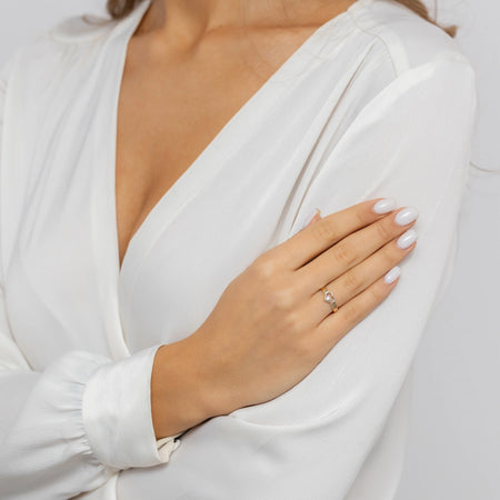 8k-gold-ring-with-zirconia-heart-p190-333-b