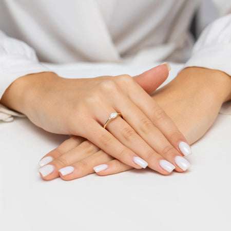 8k-gold-ring-with-zirconia-p191-333-b