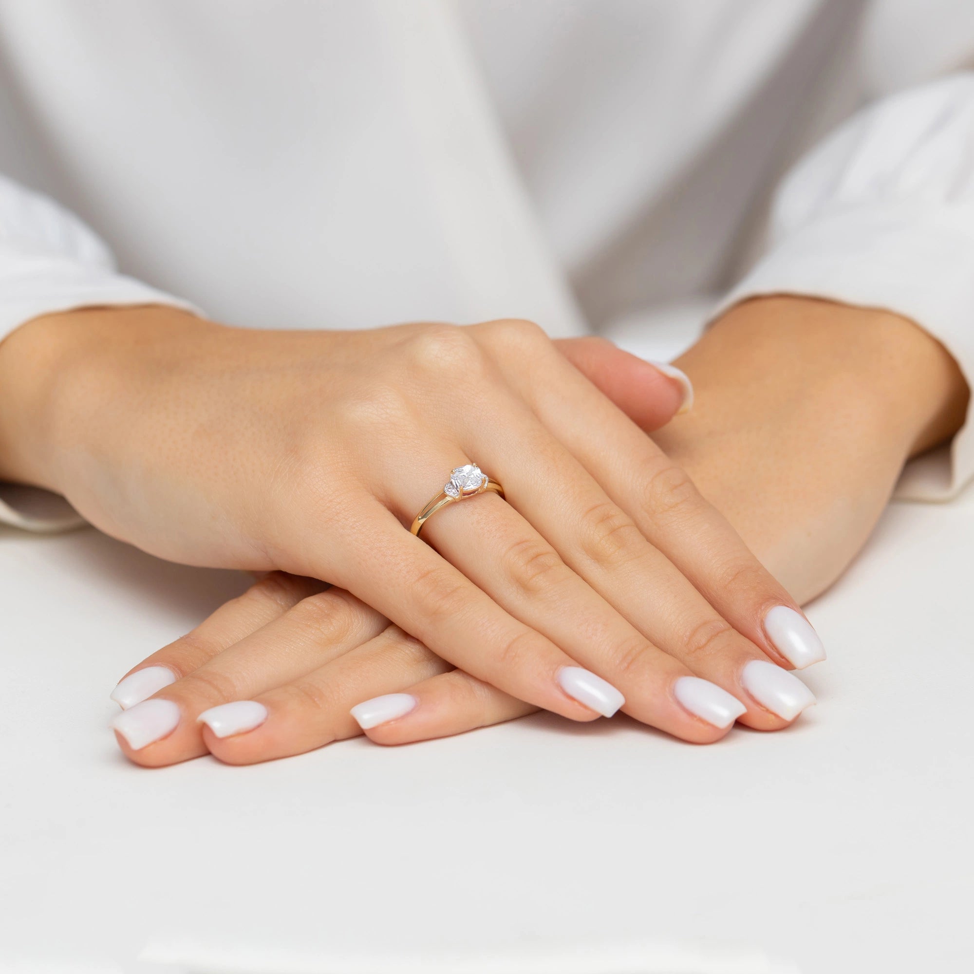 8k-gold-ring-with-zirconia-p195-333-b