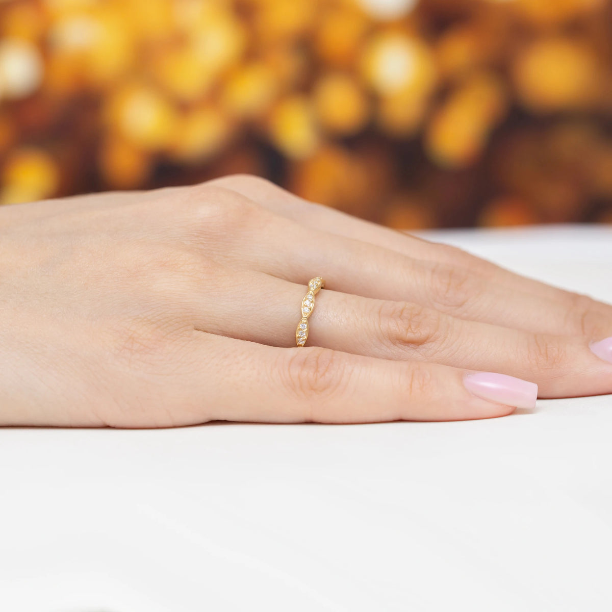8k-Goldring-mit-Zirkonia-Wellen-p205-333-b