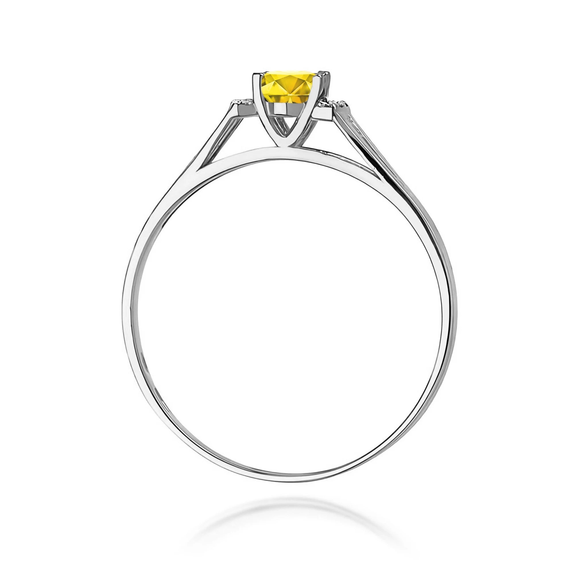 GREMARI 14K (585) White Gold engagement ring with Oval 0.50 ct Central and 0.052 ct Sideline Lab-grown Diamonds