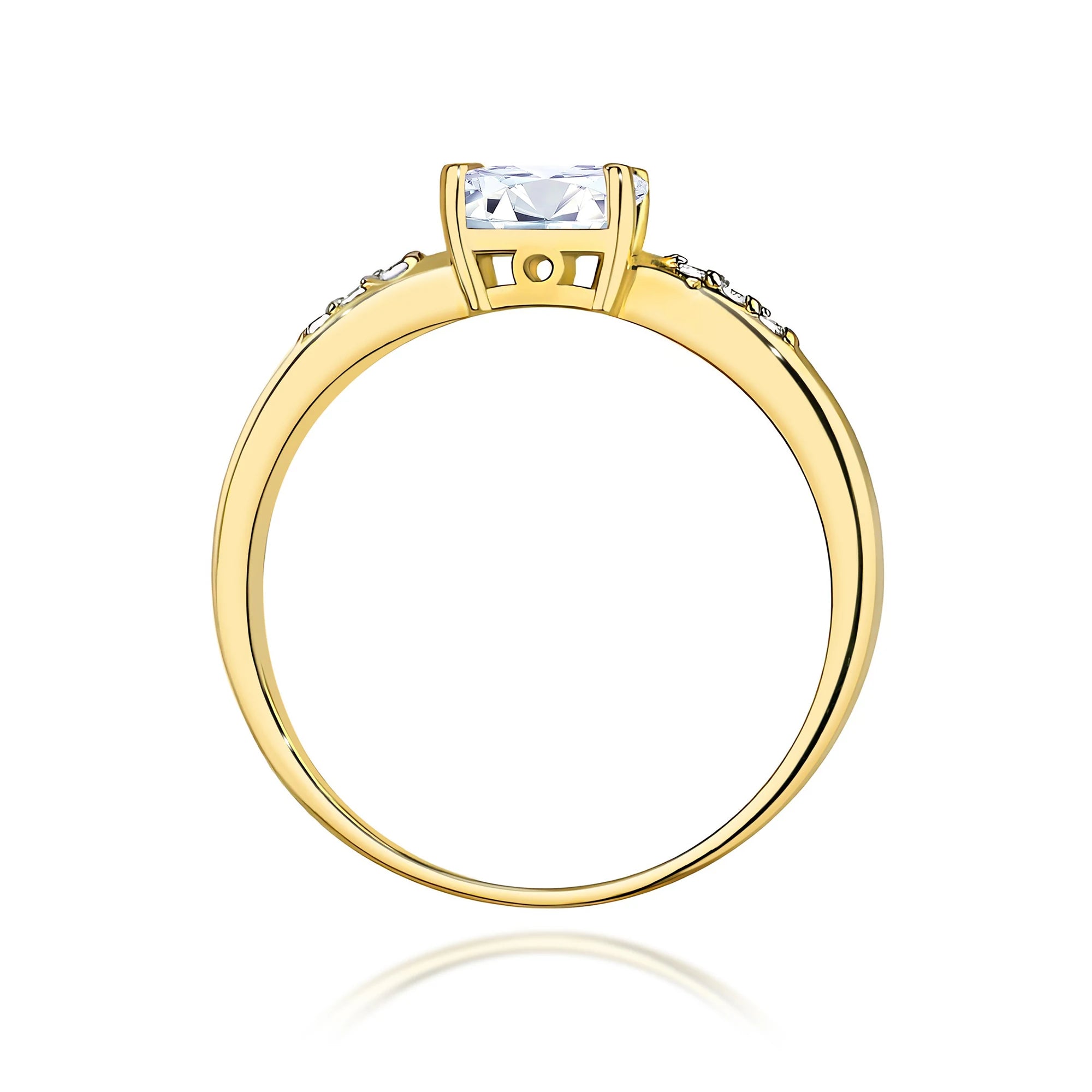 GREMARI 14K (585) Yellow Gold engagement ring with Oval 0.40 ct Central and 0.03 ct Sideline Lab-grown Diamonds