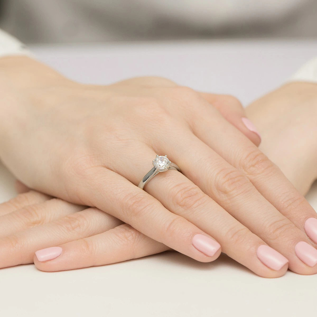 Ring aus Weißgold mit Labordiamant 1,00 ct Round/Brilliant