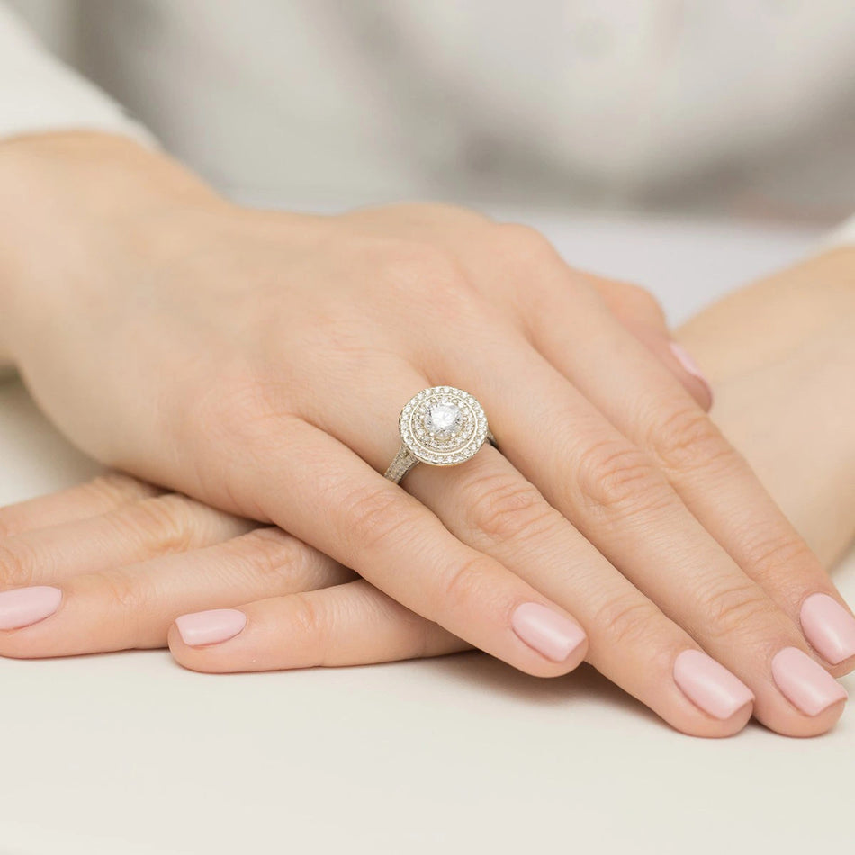 White Gold Ring with Round 0,70ct Central and 0,633ct Sideline Lab-grown Diamonds