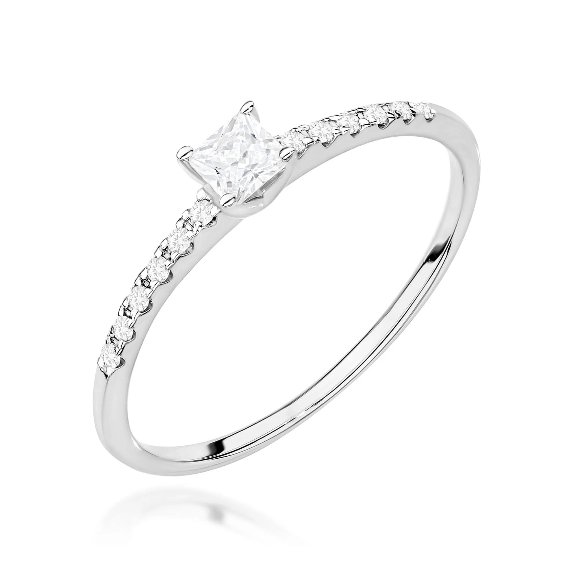 GREMARI White Gold engagement ring with Princess 0.15 ct Central and 0.06 ct Sideline Lab-grown Diamonds