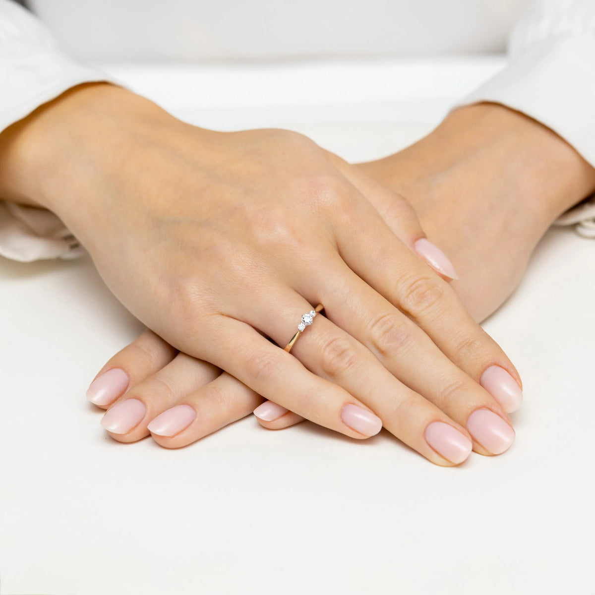 Yellow Gold engagement ring with Round 0.15 ct Central and 0.06 ct Sideline Lab-grown Diamonds - GREMARI fine jewelry