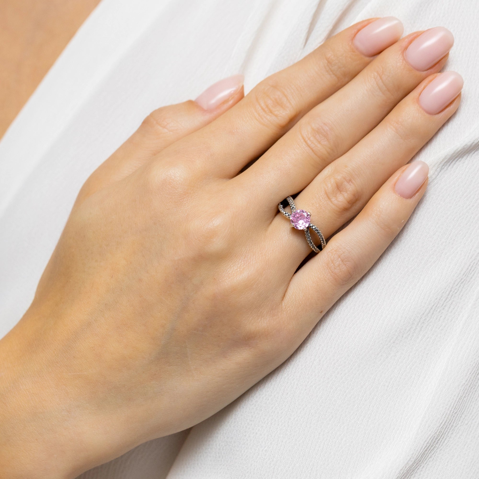 silver-ring-with-zirconia-sp007-925-rs