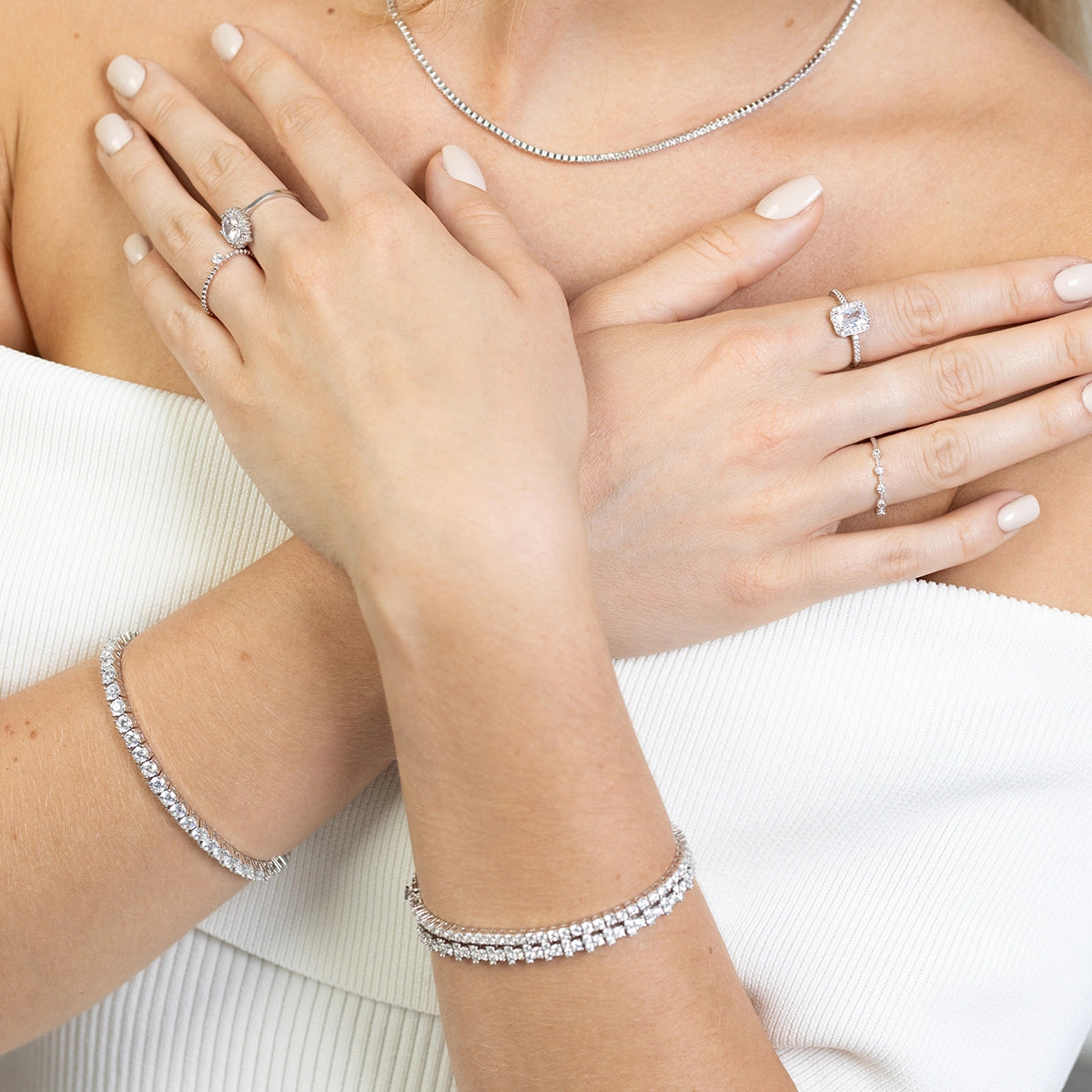 silver-ring-with-zirconia-up015-925-bs