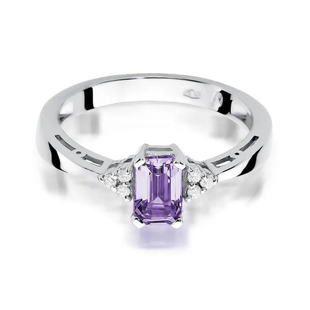 gold-ring-with-0-50ct-amethyst-and-diamonds-w0002-amv-01