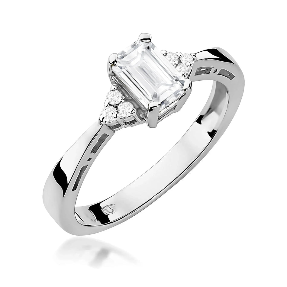 Lab-grown Diamond Engagement Ring in 585 White Gold