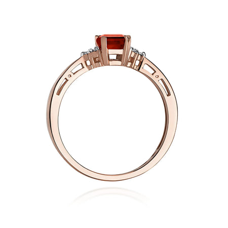 gold-ring-with-0-65ct-topaz-and-diamonds-copy