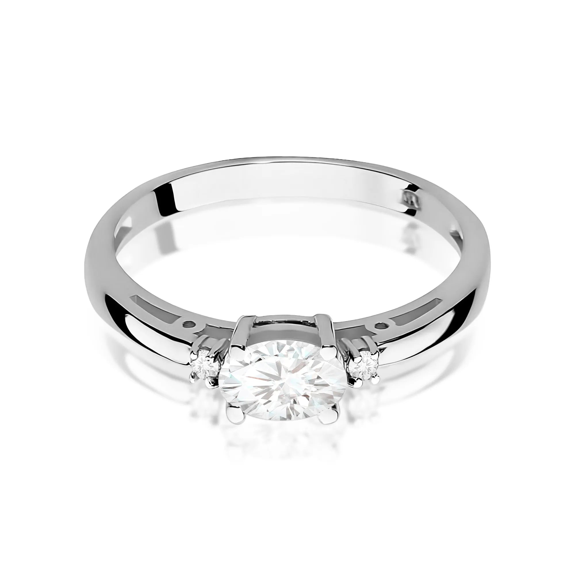 gold-ring-with-0-40ct-and-0-029ct-lab-diamonds-w0006-ldw-01