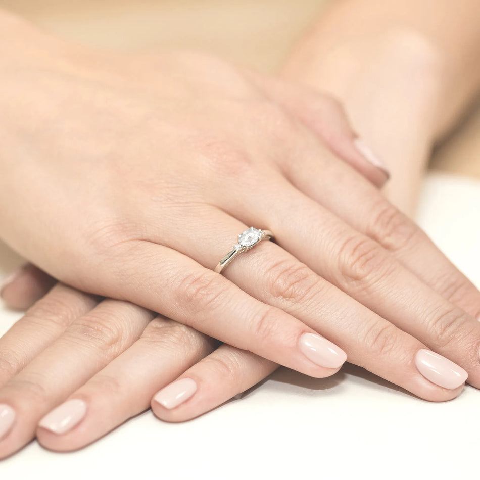 goldring-mit-0-40ct-und-0-029ct-labor-diamanten-w0006-ldw-01