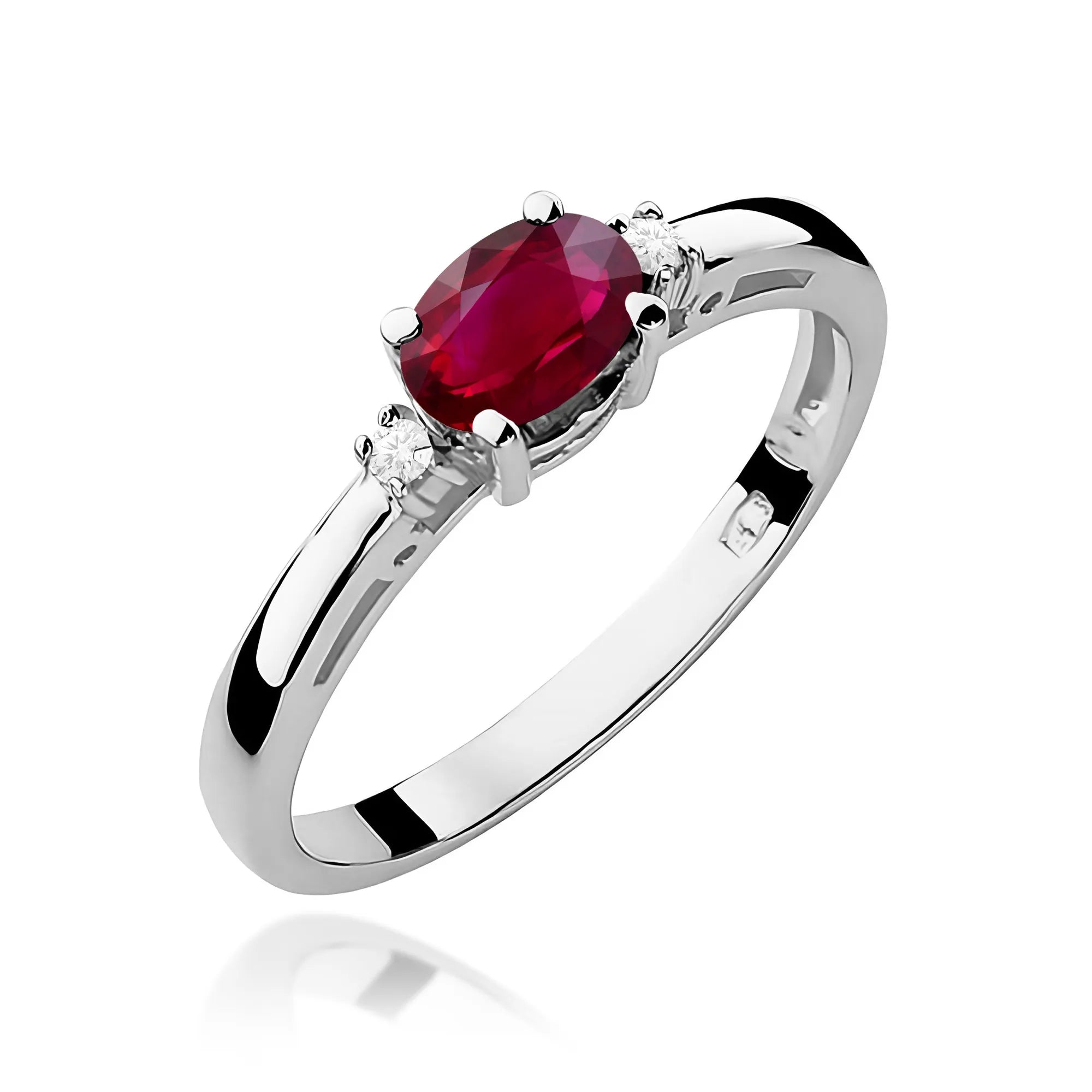 gold-ring-with-0-60ct-ruby-and-0-029ct-diamonds-w0006-rur-01