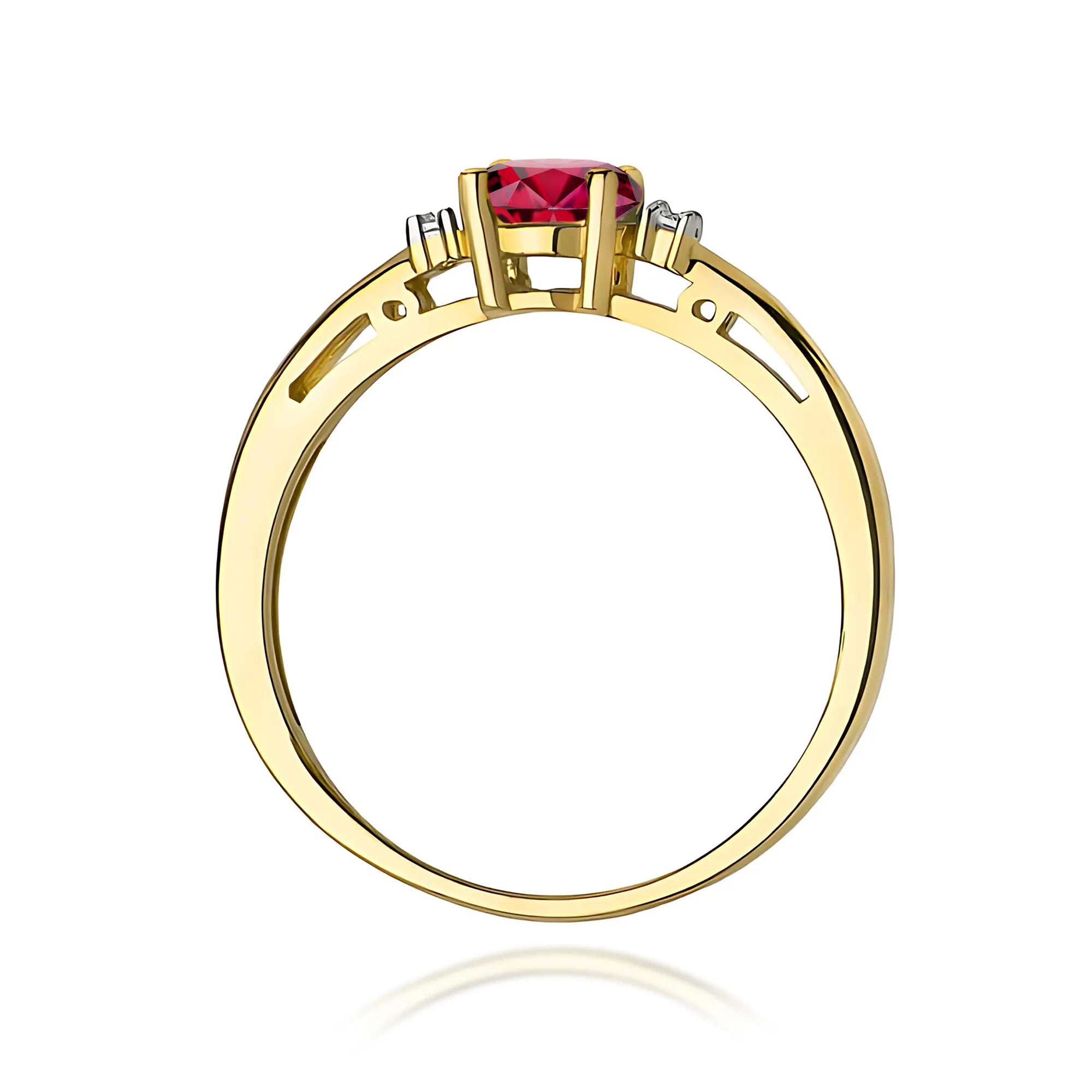 gold-ring-with-0-60ct-ruby-and-0-029ct-diamonds-w0006-rur-01