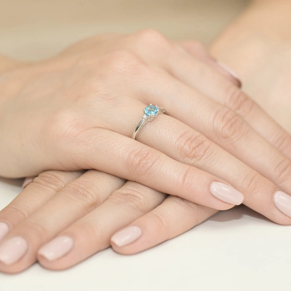 goldring-mit-0-50ct-topas-und-diamanten-w0010-tob-01