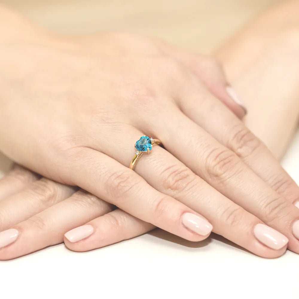 goldring-mit-1-20ct-topas-und-0-029ct-diamanten-w0012-tob-01