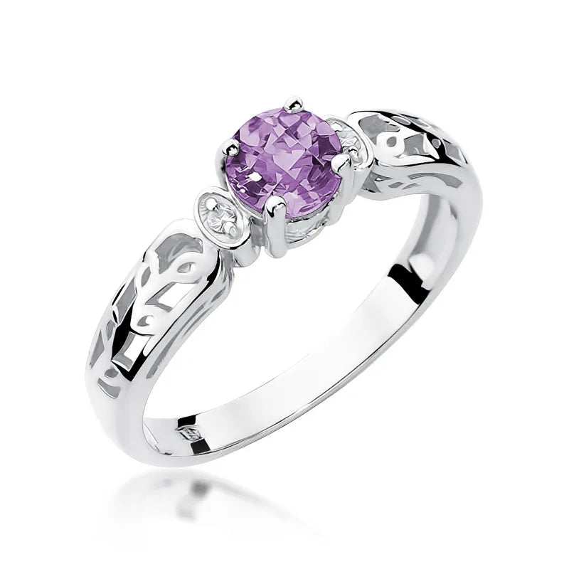 gold-ring-with-0-50ct-amethyst-and-0-02ct-diamonds-w0014-amv-01
