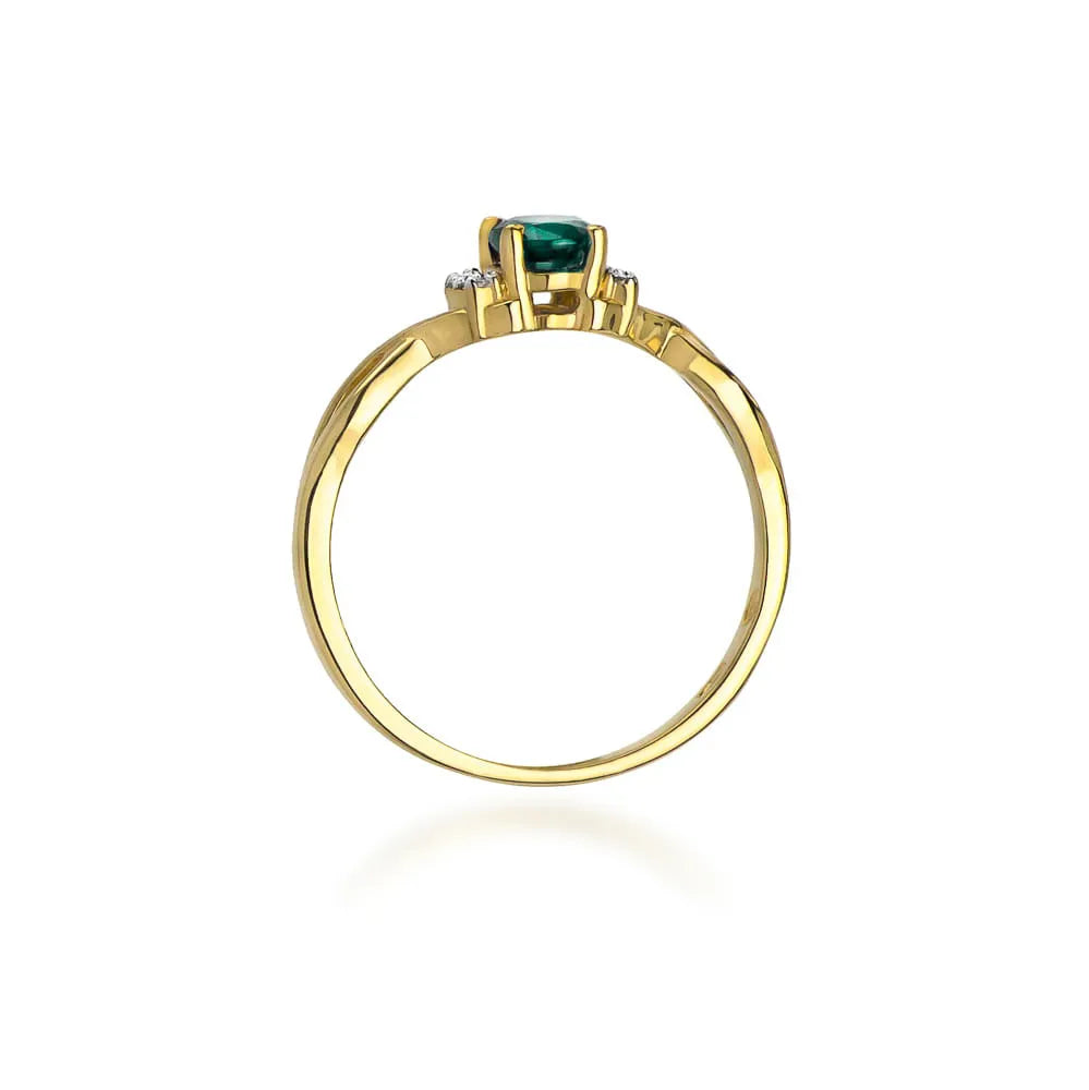 gold-ring-with-0-40ct-emerald-and-0-052ct-diamonds-w0019-emg-01