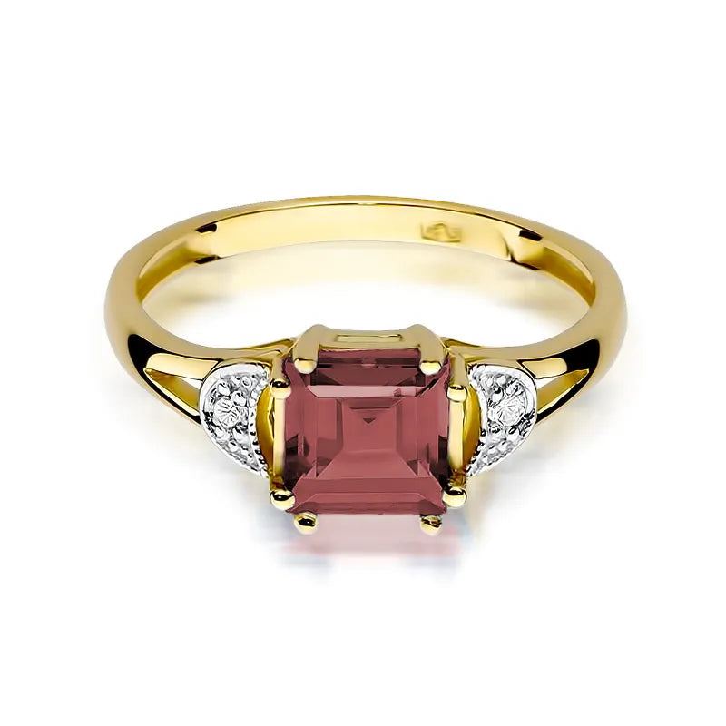 gold-ring-with-1-30ct-garnet-and-0-06ct-diamonds-w0040-gar-02