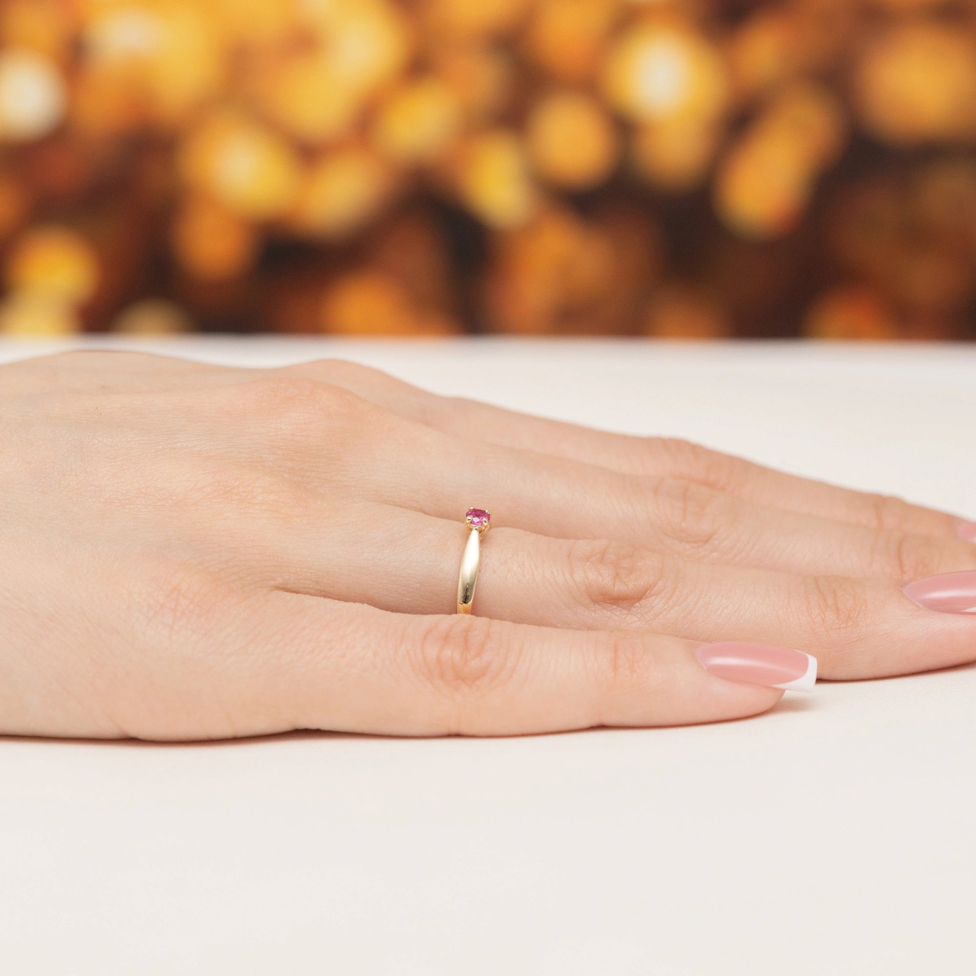 8k-gold-ring-with-red-zirconia-w0045-z6-zir-01