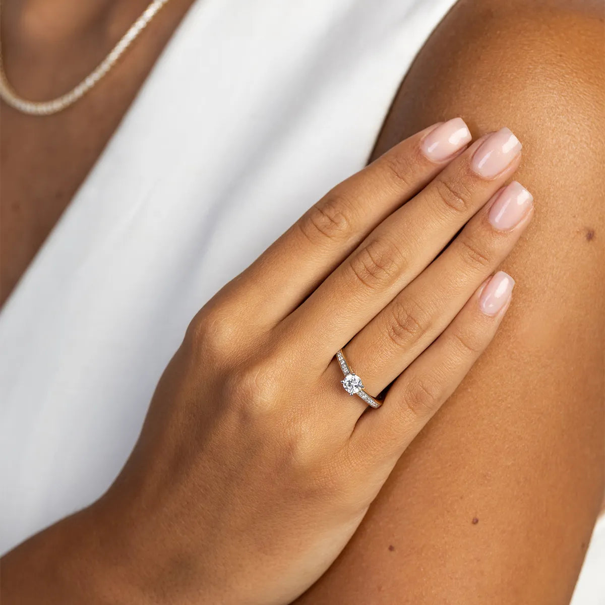 gold-ring-with-0-50ct-and-0-12ct-lab-diamonds-w0052-ldw-02