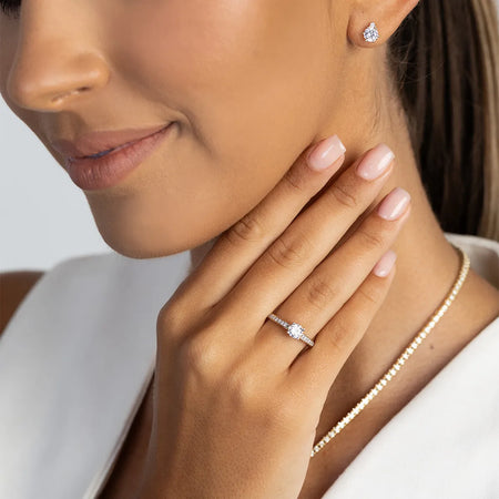 gold-ring-with-0-50ct-and-0-12ct-lab-diamonds-w0052-ldw-02