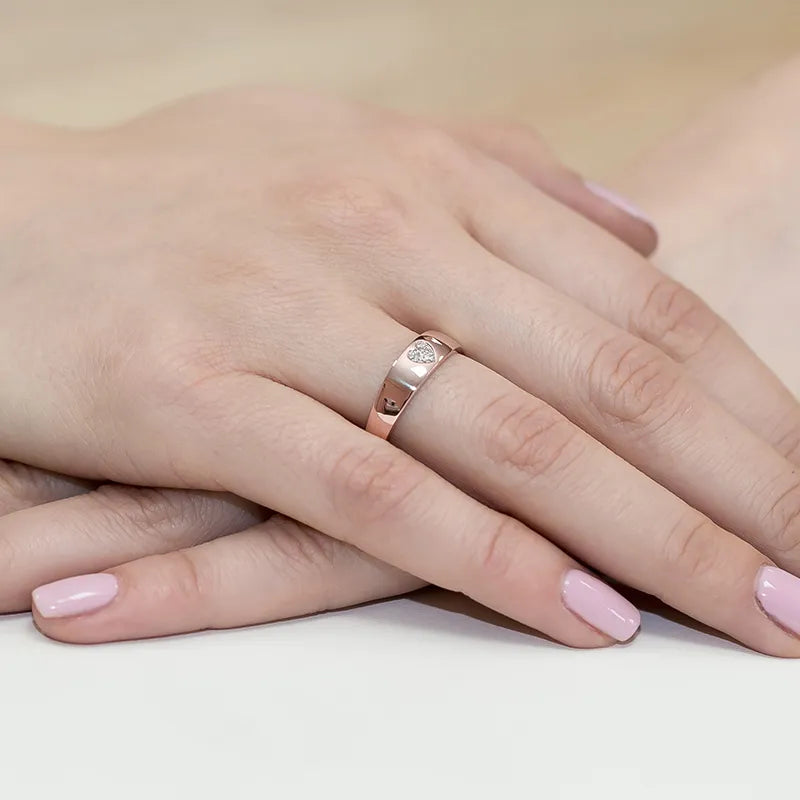 gold-ring-with-0-026ct-diamonds-w0064-diw-01