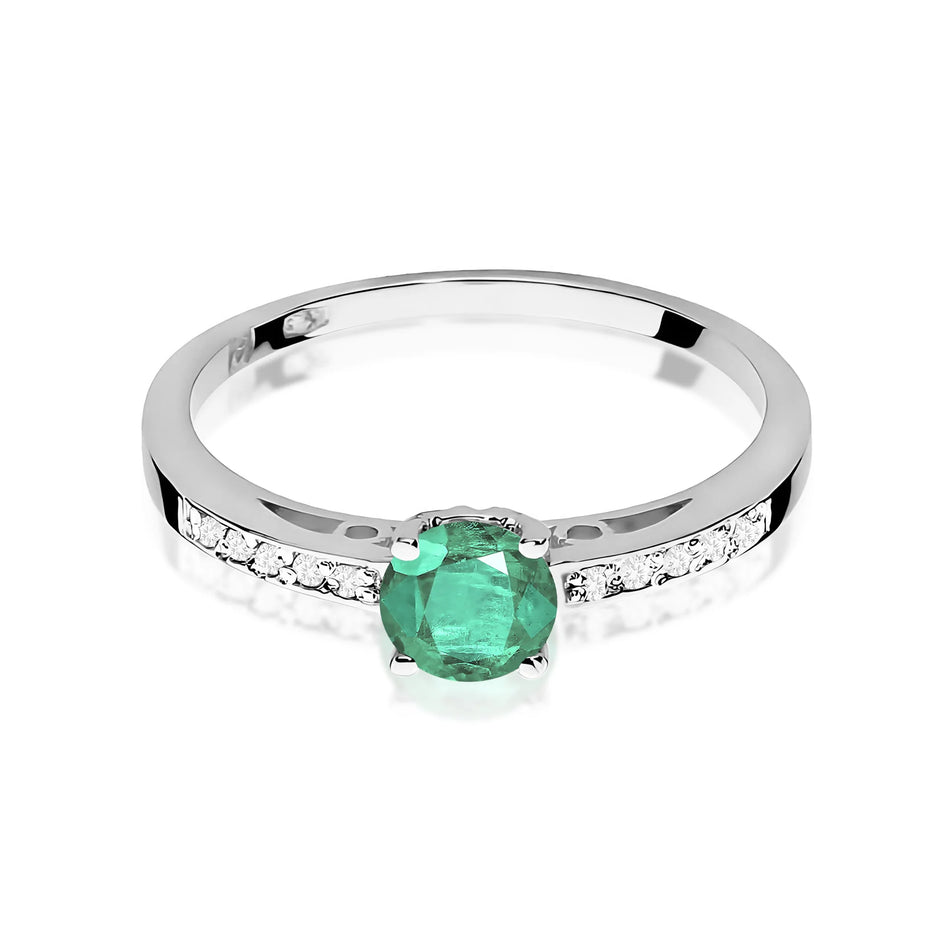 Gold Ring with 0.50ct Emerald and 0.05ct Diamonds
