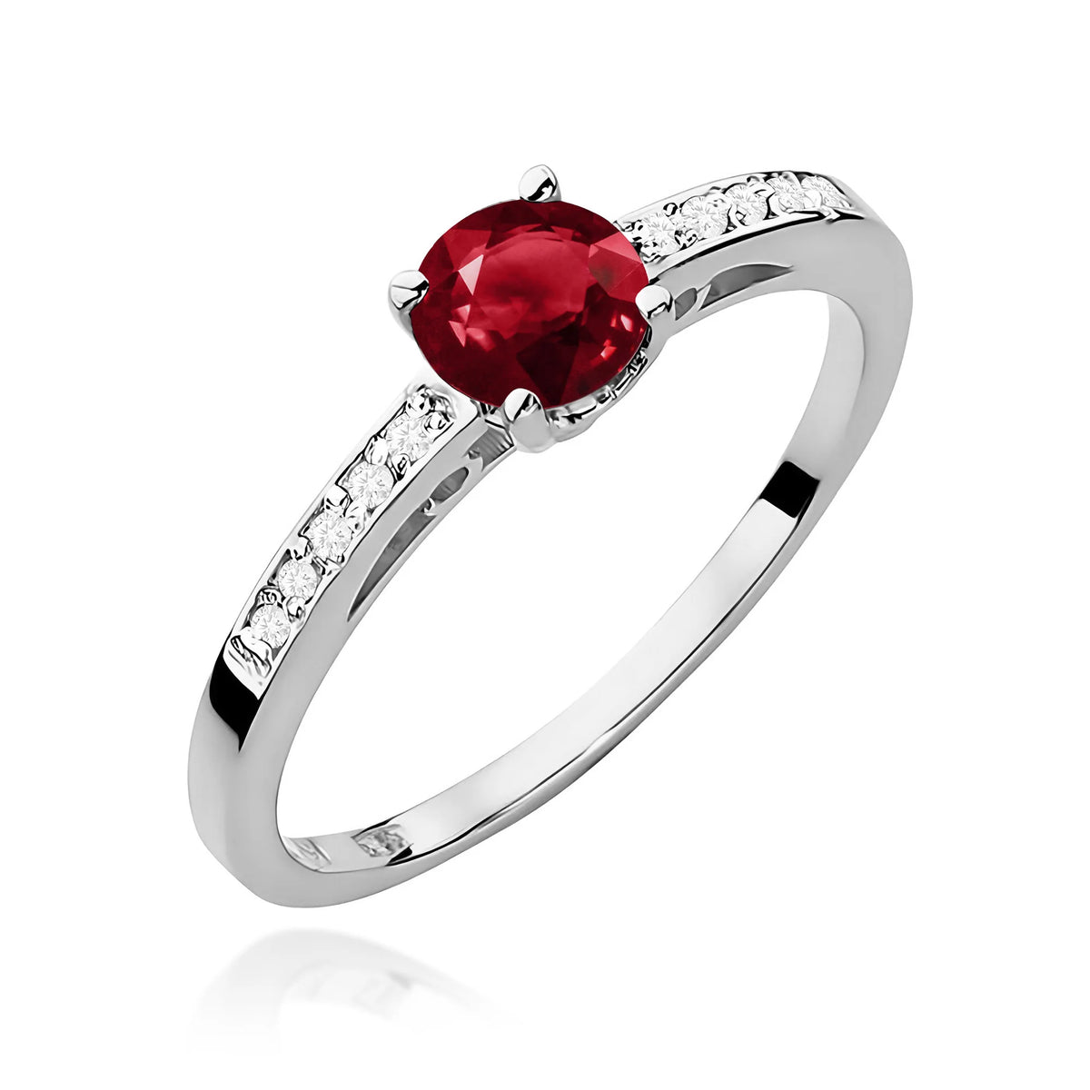 Ring aus Weißgold mit 0,60 ct Granat und 0,05 ct Diamanten