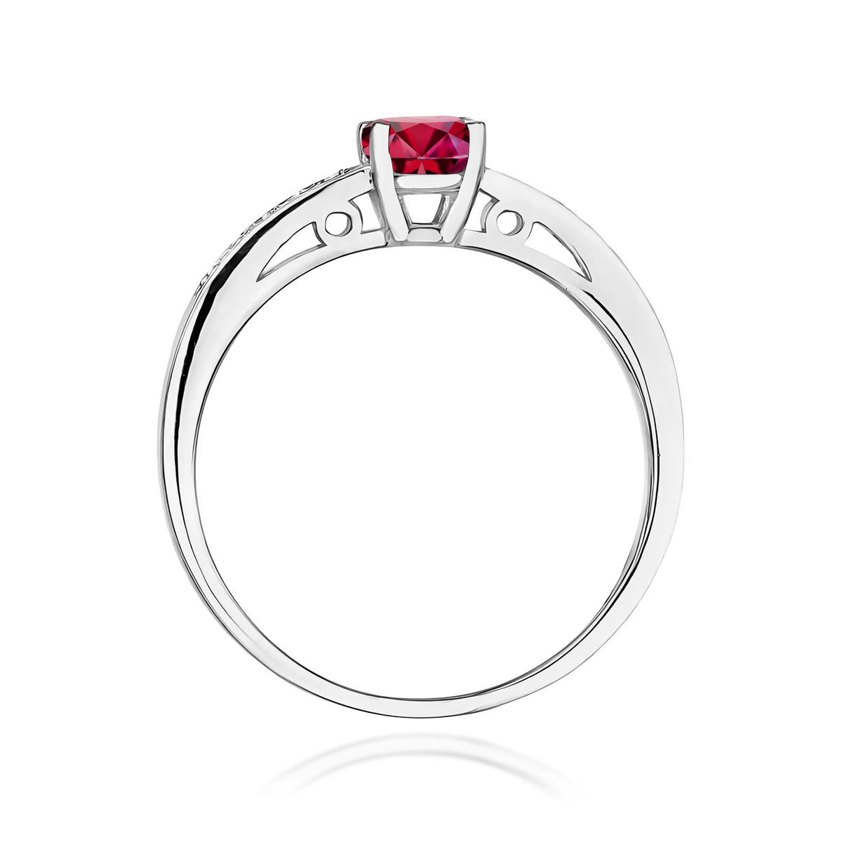 Ring aus Weißgold mit 0,60 ct Rubin und 0,05 ct Diamanten