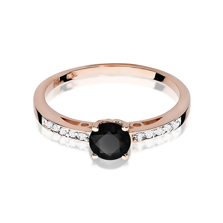 Gold Ring with 0.50ct Black diamond and 0.05ct Diamonds