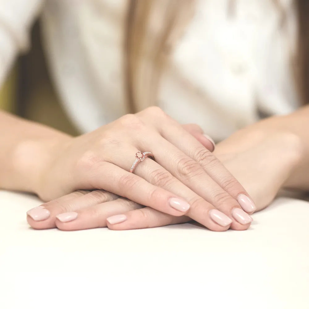 gold-ring-with-0-40ct-morganite-and-0-05ct-diamonds-w0067-mop-01