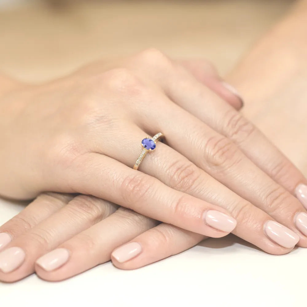 goldring-mit-0-40ct-tansanit-und-0-05ct-diamanten-w0067-tap-01