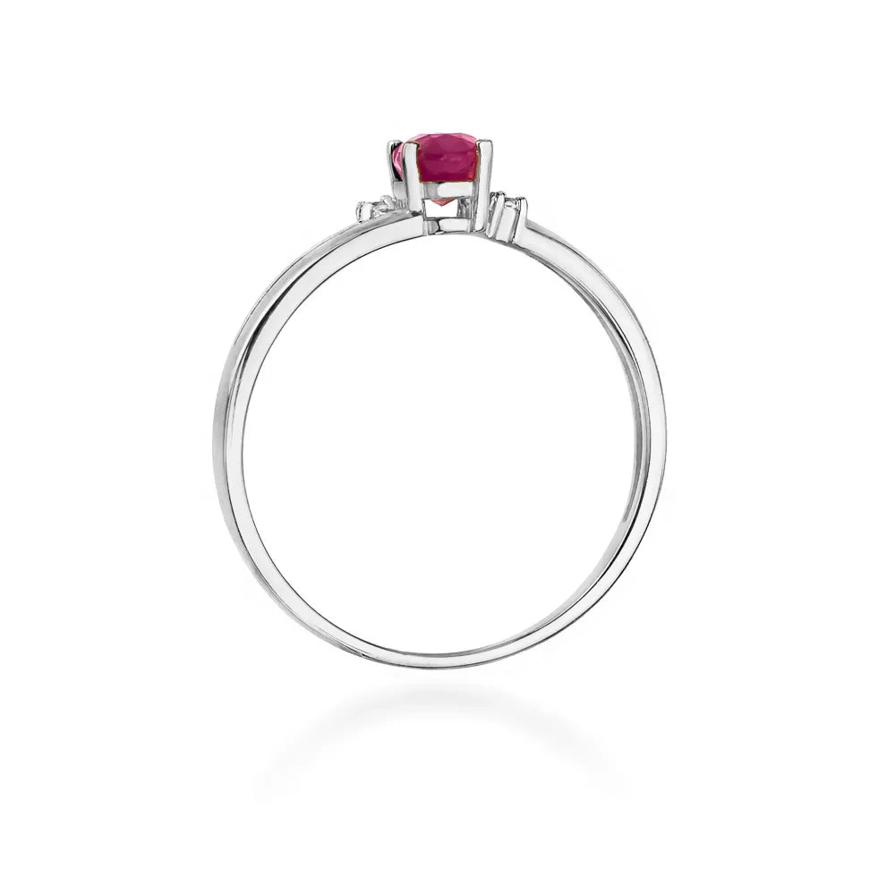 gold-ring-with-0-60ct-ruby-and-0-029ct-diamonds-w0068-rur-01