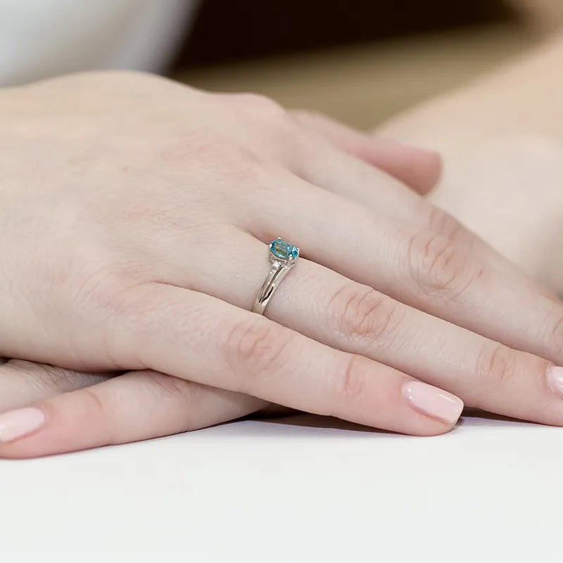 goldring-mit-0-50ct-topas-und-0-029ct-diamanten-w0068-tob-01