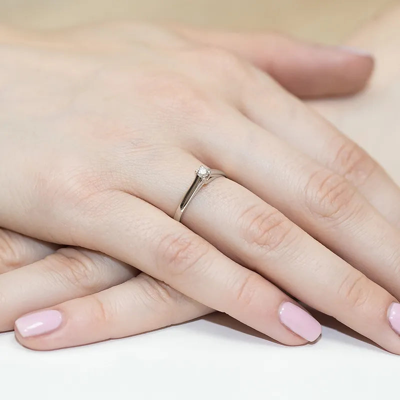 gold-ring-with-0-10ct-diamond-w0070-diw-01