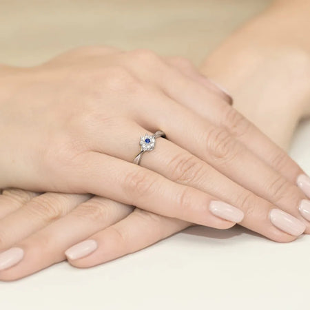 gold-ring-with-0-15ct-sapphire-and-diamonds-w0072-sab-01